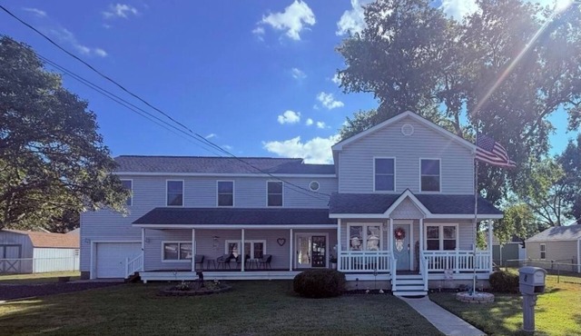 Large 5BR for 15 Game Room Pet Friendly Stay