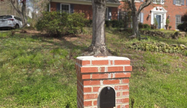 Large, tranquil 4-bedroom house in charming East Cobb Marietta neighborhood.
