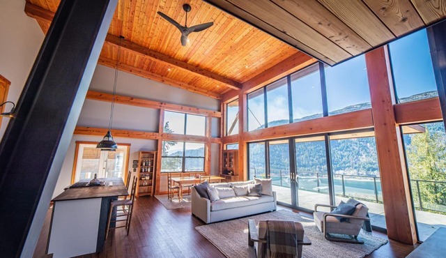 Luxe Modern Timberframe - Iconic Panorama Views Air-Con