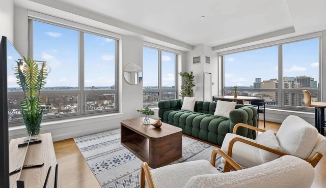Luxury 2BR/2BA | Prime Downtown Boston