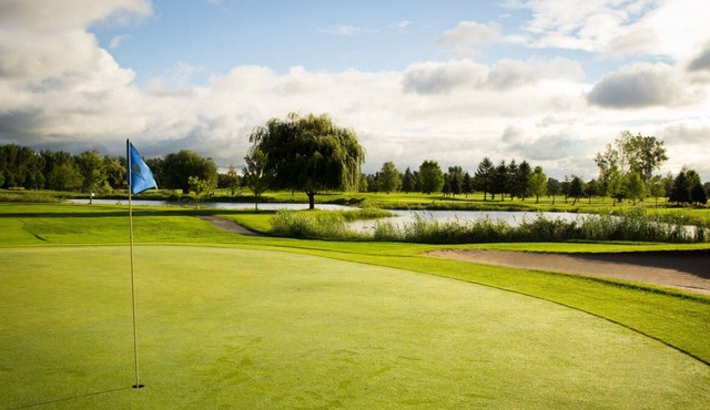 Luxury Ski & Golf Retreat - Adele I .