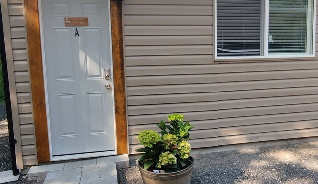 Maple ridge vacation cabin A