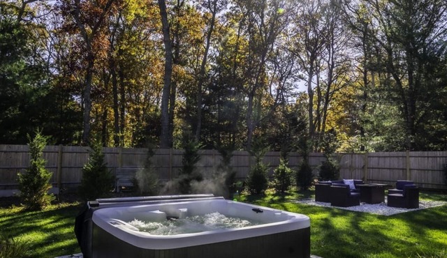 Modern Cape Stay w/Hot Tub & Fire Pit