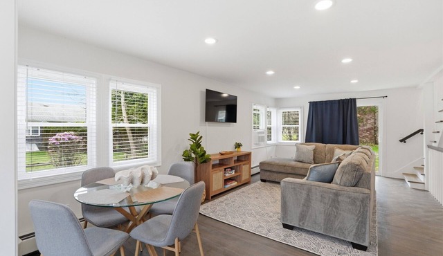 Modern Touisset Escape | 3BR with Enclosed Porch