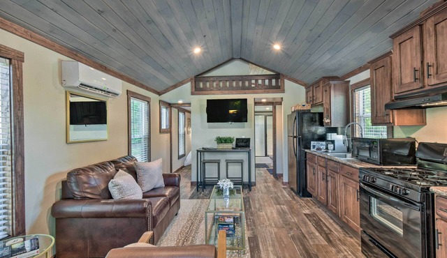 Morganton Tiny Home < 5 Mi to Blue Ridge Lake