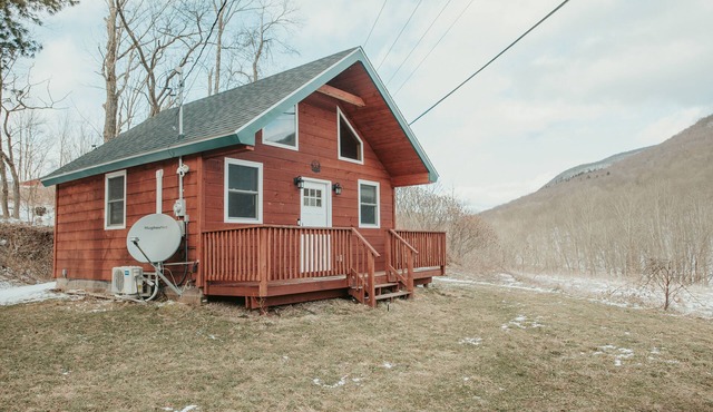 Mountainscape: Peaceful and Skiing Getaway. Pet-Friendly