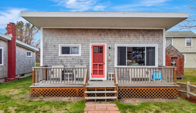 Nancy Cottage - Spacious retreat on Popham Beach with A/C!