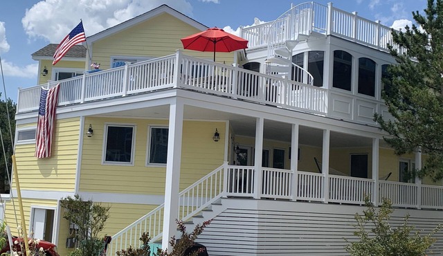 Newly remodeled 50 yards from beach. Brand new Kitchen Master Bedroom & Bath