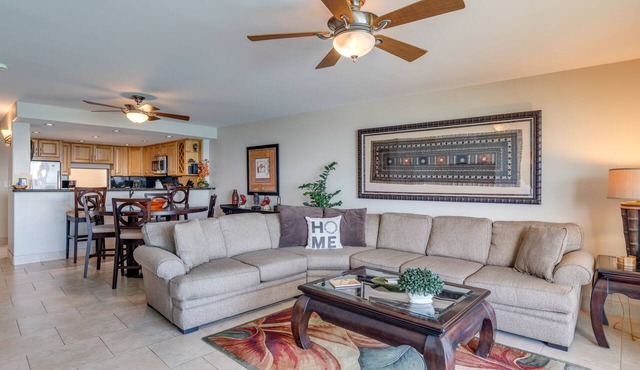 NOTHING BUT OCEAN VIEWS! Remodeled, AC, direct ocean front, large 2bd/2bth