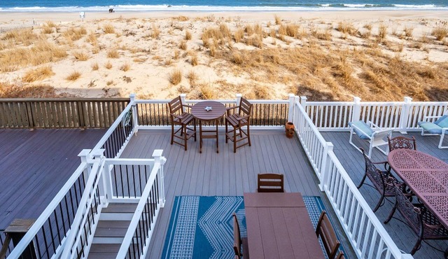 Oceanfront Private Home With Amazing Views