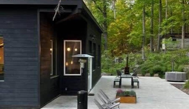 Old Post Cabin - Modern Oasis 5 mins to Kingston