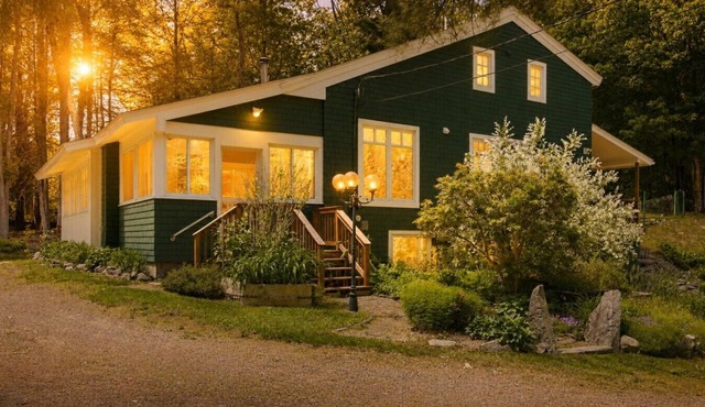 Peaceful, Curated Lakes Region Hideaway