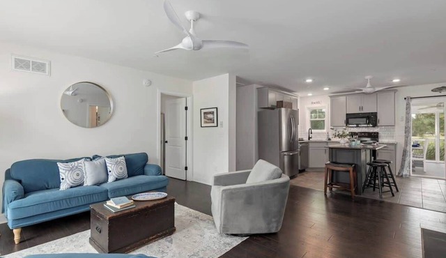 Pet-Friendly Cottage on Tilghman Island | Minutes to St. Michaels