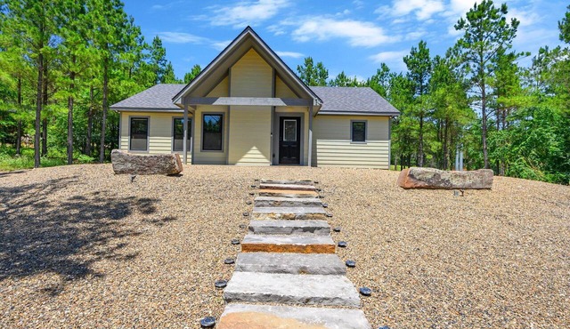 Private Forest Escape Hot Tub Fire Pit Trail in Broken Bow