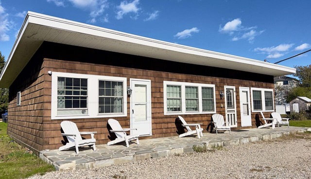 Relax and unwind in our 4 bedroom beach condo.