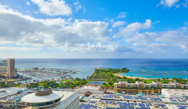Renaissance Honolulu Hotel & Spa
