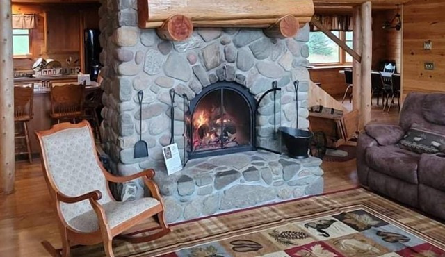 Rustic Retreat Lodge LLC