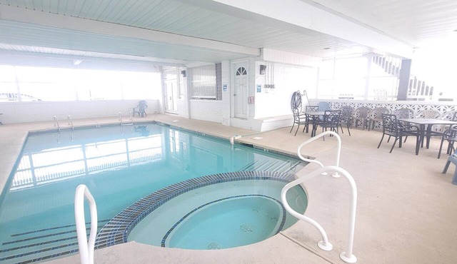 Salty Suite II - Steps to Pool + Beach