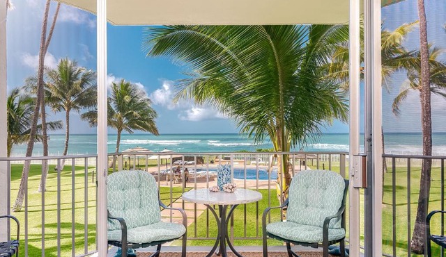 *SERENDIPITY ON THE MOANA - Legal & Oceanfront - Great for Work & Play!*