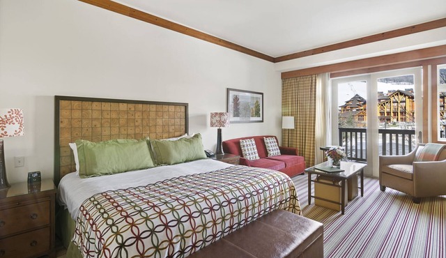 Ski In/Out Double Studio, The Lodge at Spruce Peak