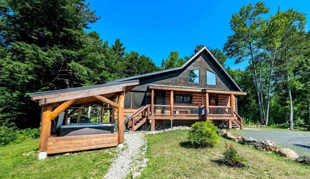 Spa & Billard and Lake Access | Sylva sur le Lac