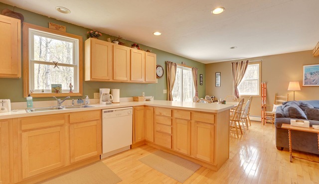 Spacious Jay Peak Vacation Rental w/ Mountain View