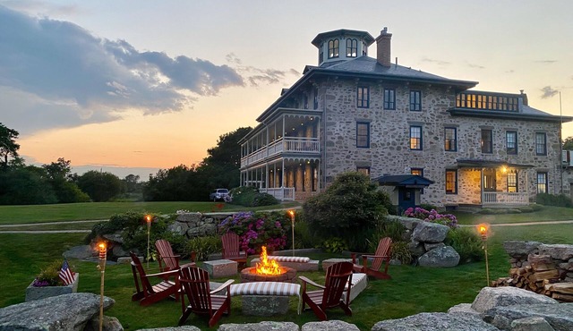 Stone House Inn