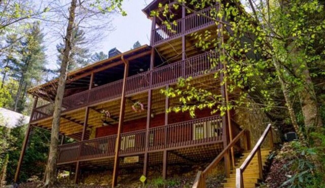 Toccoa River Fun + Hot Tub, Game Rm, Fish, Swim