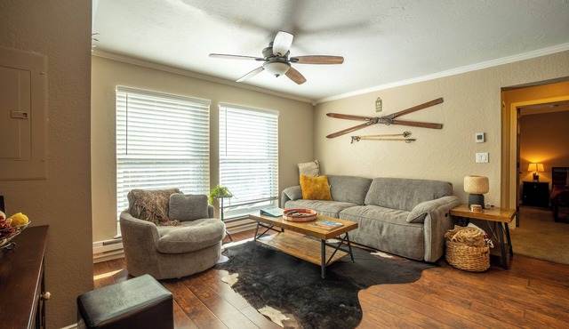 Tranquil 2-bedroom condo in Brian Head with pool and sauna
