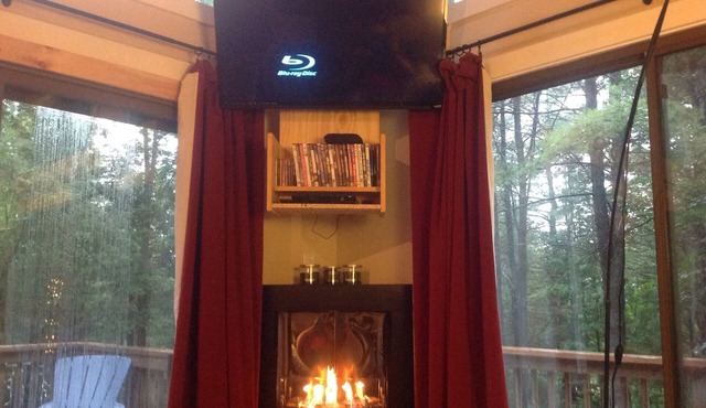 Vermont 'Treehouse' at Quechee Club, Sleeps 6