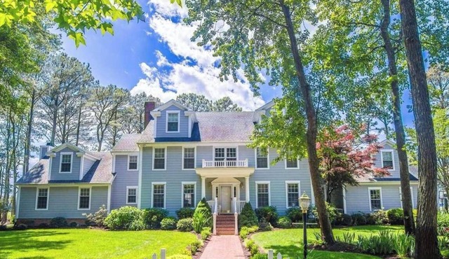 Waterfront in Berlin, MD on 56 Acres, Sleeps 20/9BR/8BA, Close to Ocean City, MD