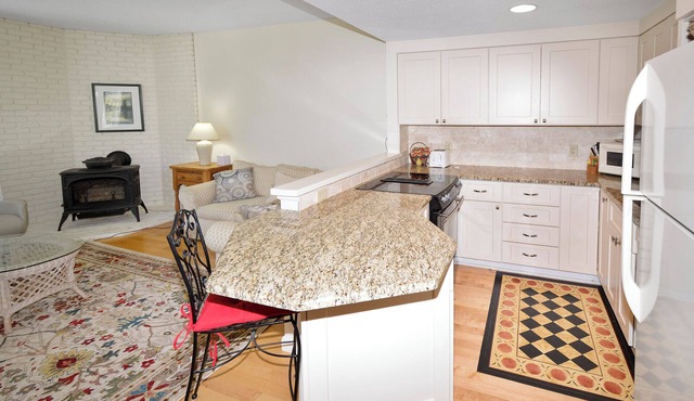 West Cove Condo in Eastman