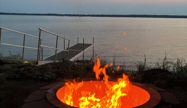 Winnecook Lake House
