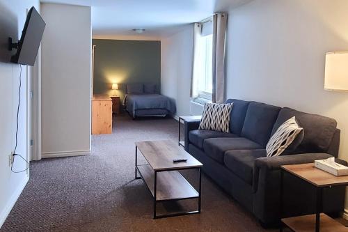WorkStay Lodging - Yarbo, SK - Near Esterhazy & Mosaic K1, K2, & K3