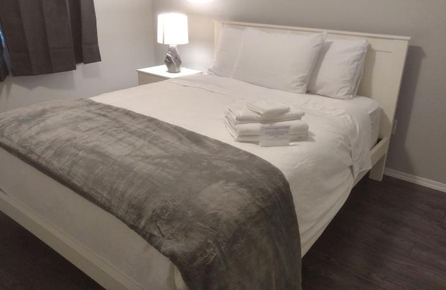 Quiet 2 Bed 2 Bath close to Westview Hospital in Stony Plain