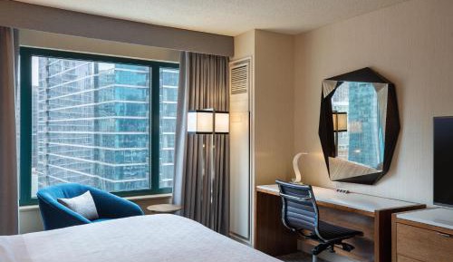 Club King Room with City View - High Floor